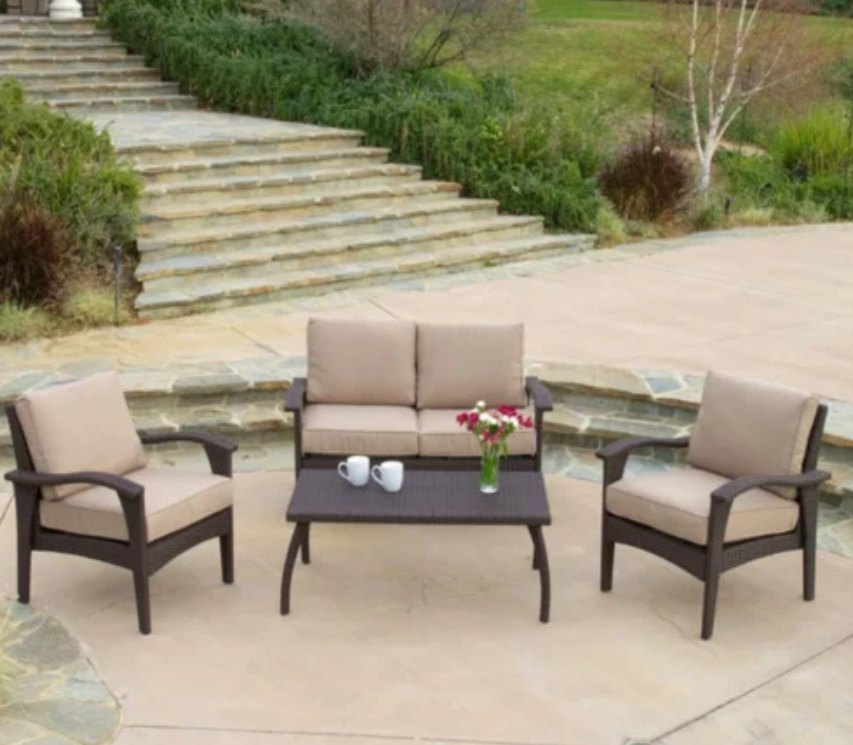 4 Piece Wicker outdoor lounge